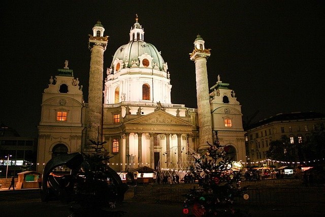 Art Advent – Art & Crafts at Karlsplatz